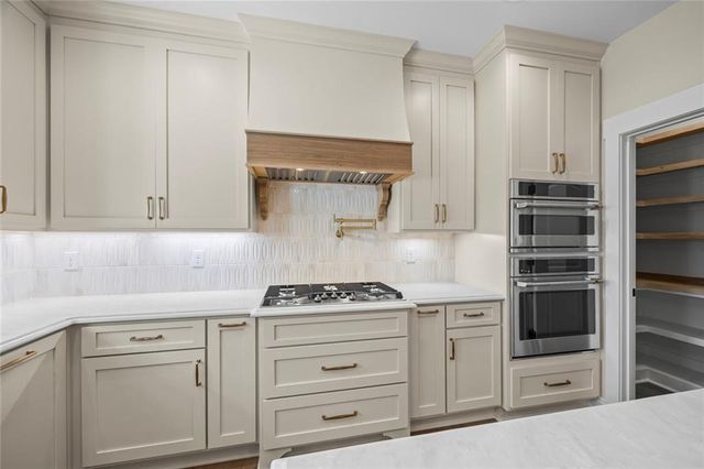 810 North Hampton, Monroe, GA 30656