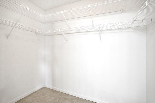 32 Buxton Lane, Boynton Beach, FL 33426