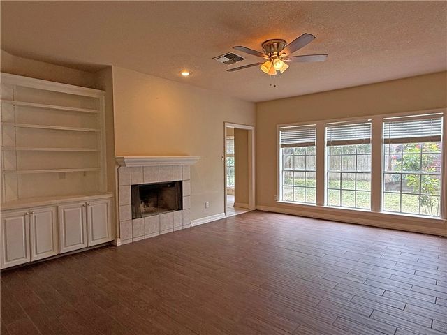 7810 Damsel St, Corpus Christi, TX 78413