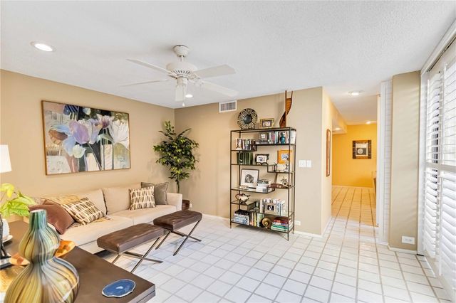761 PINE RUN DRIVE 761, Osprey, FL 34229