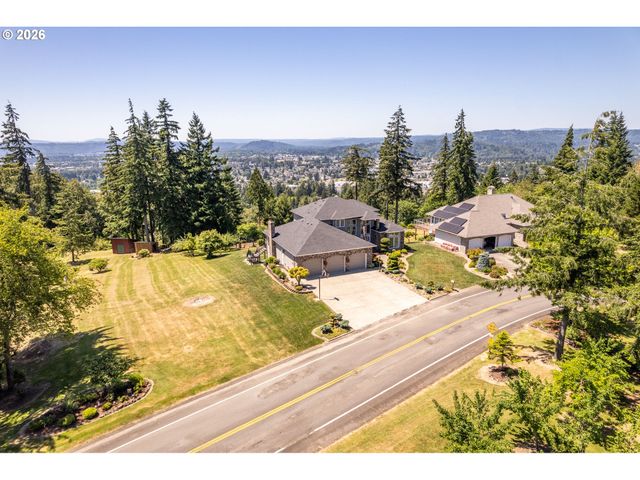 95 BANYON Dr, Kelso, WA 98626