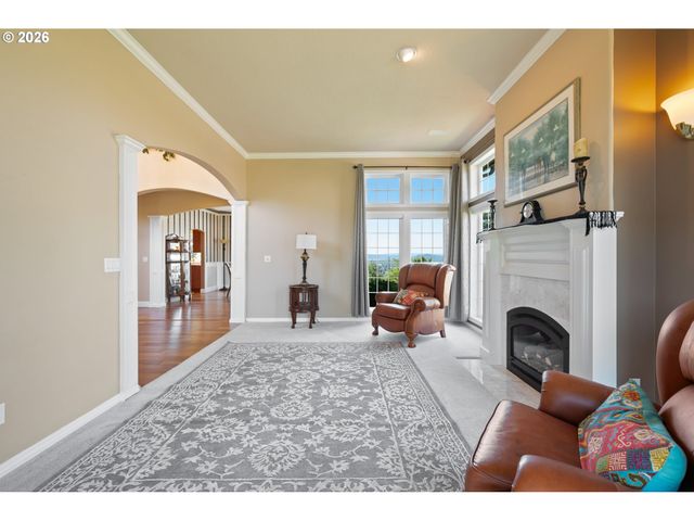 95 BANYON Dr, Kelso, WA 98626