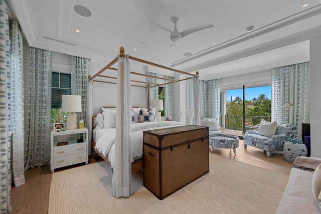 218 Brazilian Avenue, Palm Beach, FL 33480