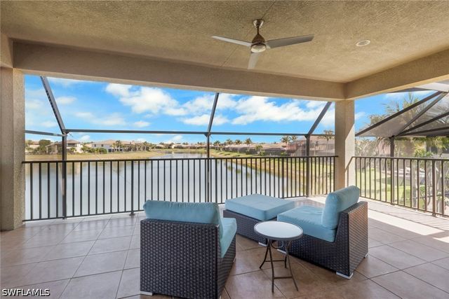3323 Atlantic CIR, Naples, FL 34119