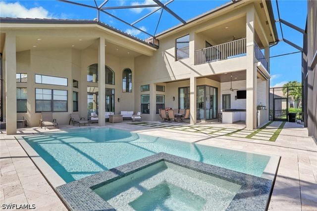 3323 Atlantic CIR, Naples, FL 34119