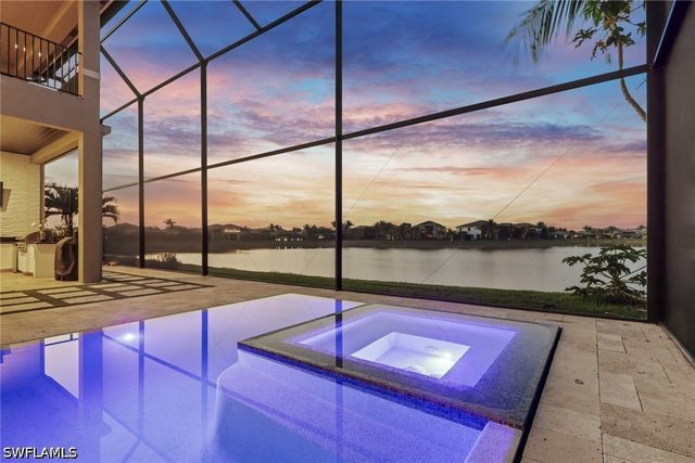 3323 Atlantic CIR, Naples, FL 34119
