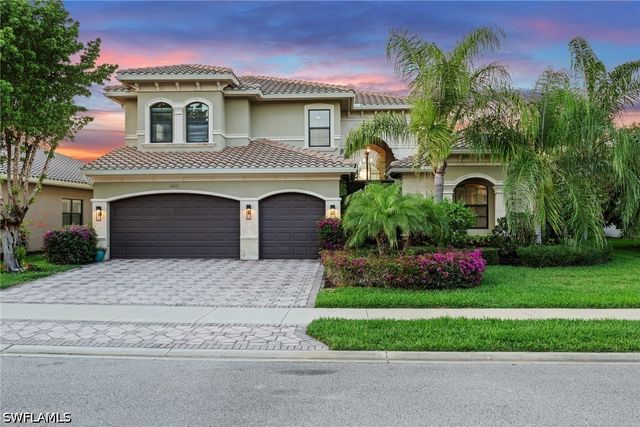 3323 Atlantic CIR, Naples, FL 34119