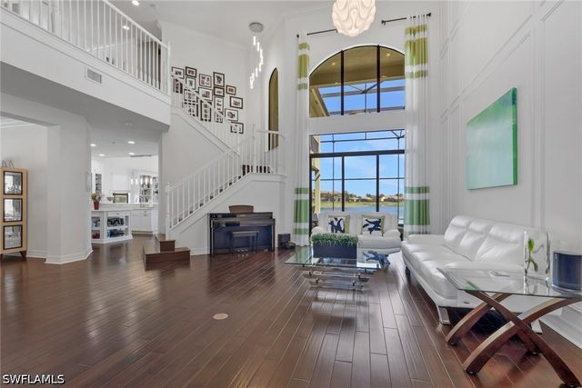 3323 Atlantic CIR, Naples, FL 34119