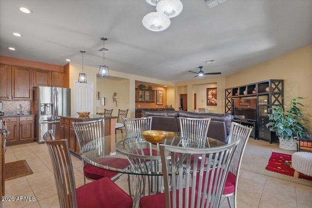 658 W SILVER REEF Court, Casa Grande, AZ 85122