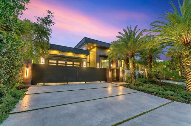 2401 NE 13th Street, Fort Lauderdale, FL 33304