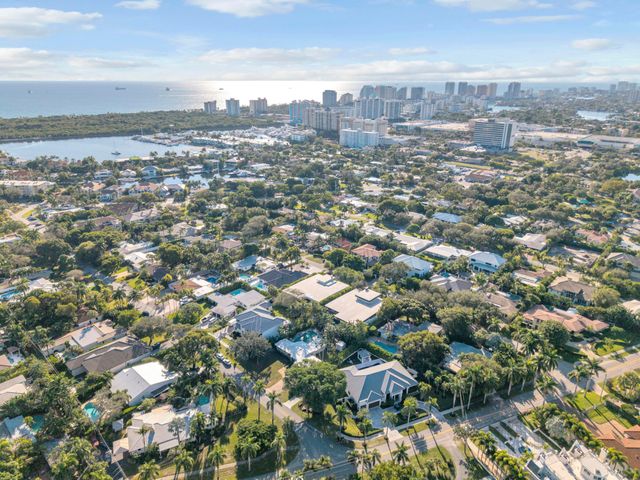 2401 NE 13th Street, Fort Lauderdale, FL 33304