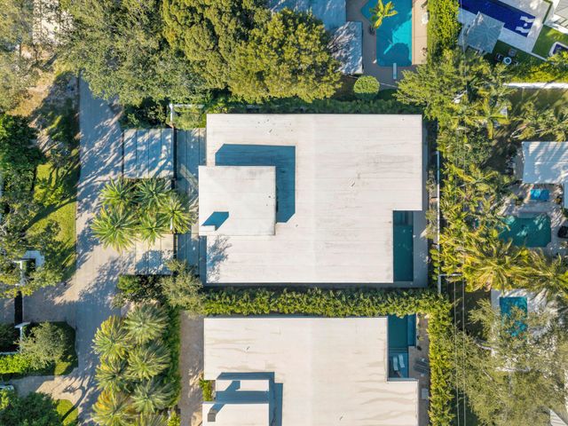 2401 NE 13th Street, Fort Lauderdale, FL 33304