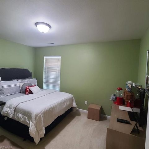 895 Jennifer Lane, High Point, NC 27265