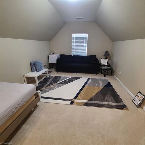 895 Jennifer Lane, High Point, NC 27265