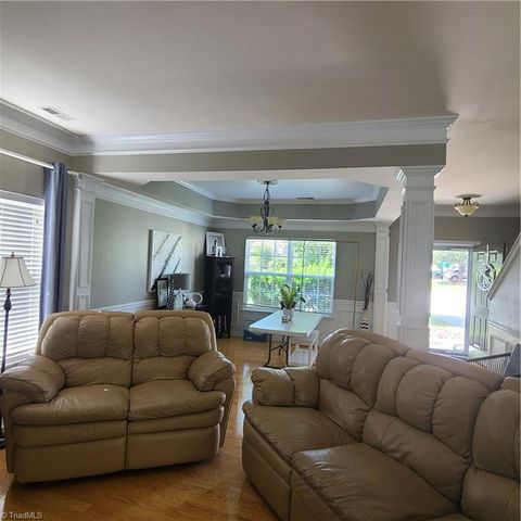 895 Jennifer Lane, High Point, NC 27265