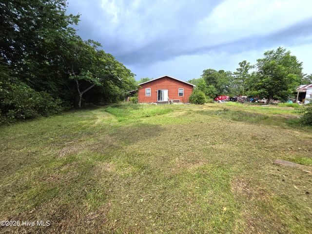 258 Lea Drive, Hampstead, NC 28443