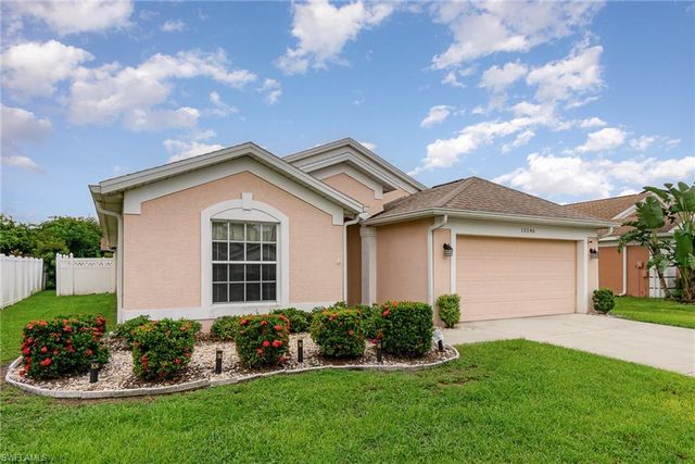 13246 Highland Chase PL, Fort Myers, FL 33913