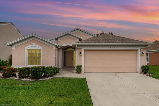 13246 Highland Chase PL, Fort Myers, FL 33913