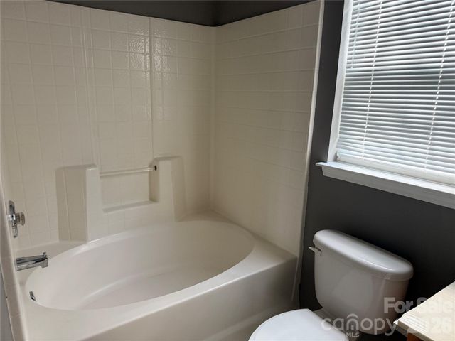 2849 Summergrove Court 208, Matthews, NC 28105