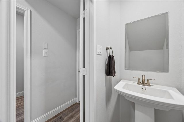 615 Running Iron Lane, Magnolia, TX 77354