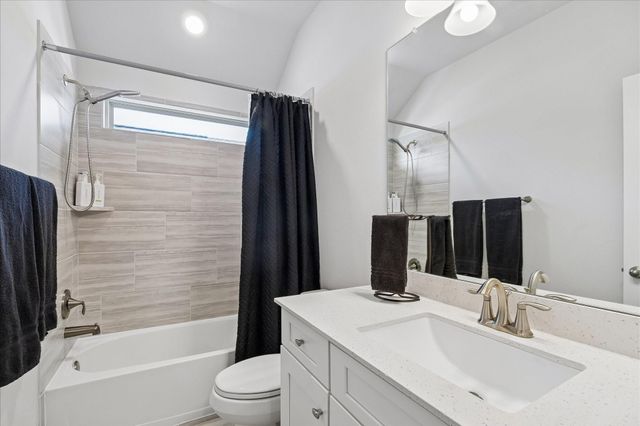 615 Running Iron Lane, Magnolia, TX 77354