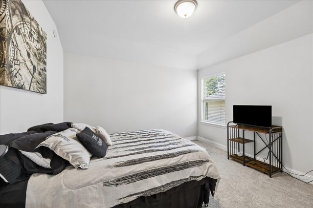 615 Running Iron Lane, Magnolia, TX 77354