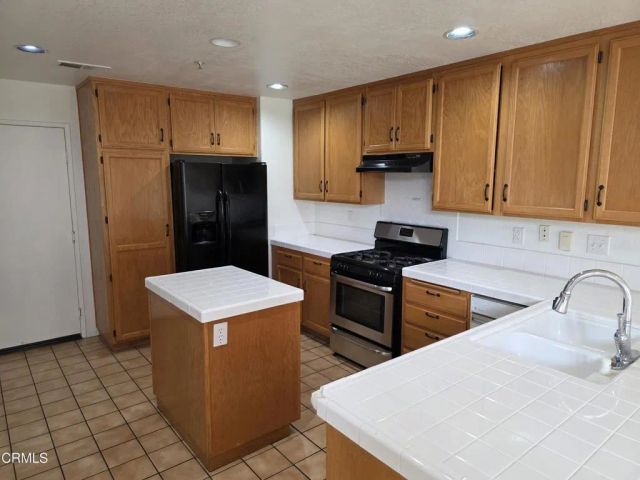 1711 Florentina Drive, Oxnard, CA 93030