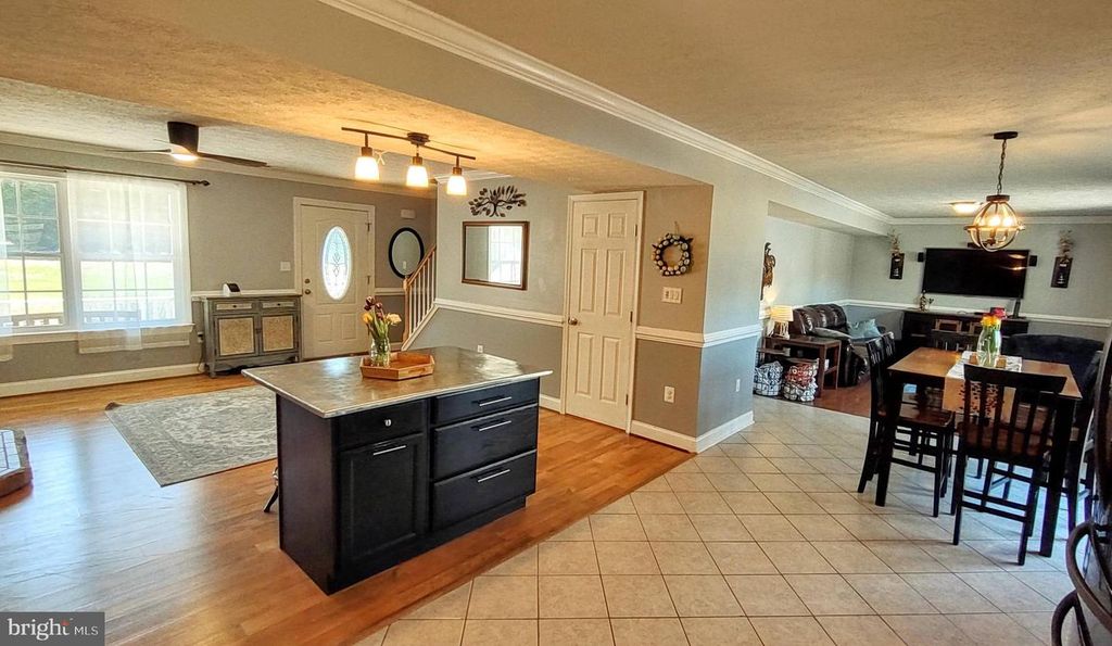 Image 13 of property listing at 43430 BROWNS LN, Leonardtown, MD 20650