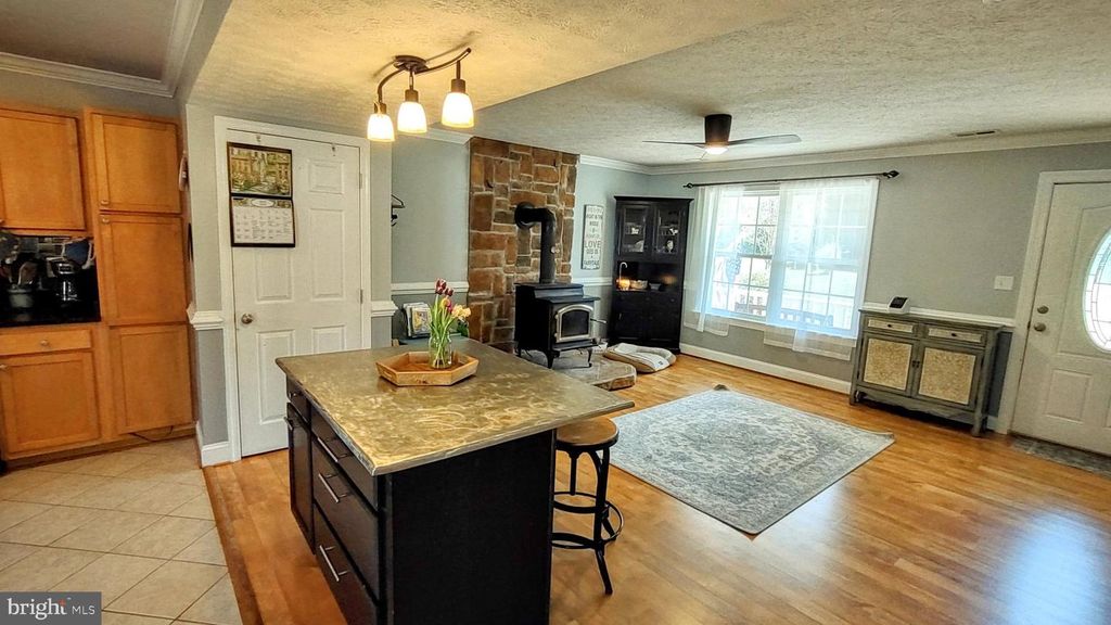 Image 15 of property listing at 43430 BROWNS LN, Leonardtown, MD 20650