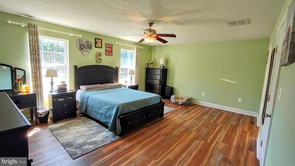 Image 19 of property listing at 43430 BROWNS LN, Leonardtown, MD 20650