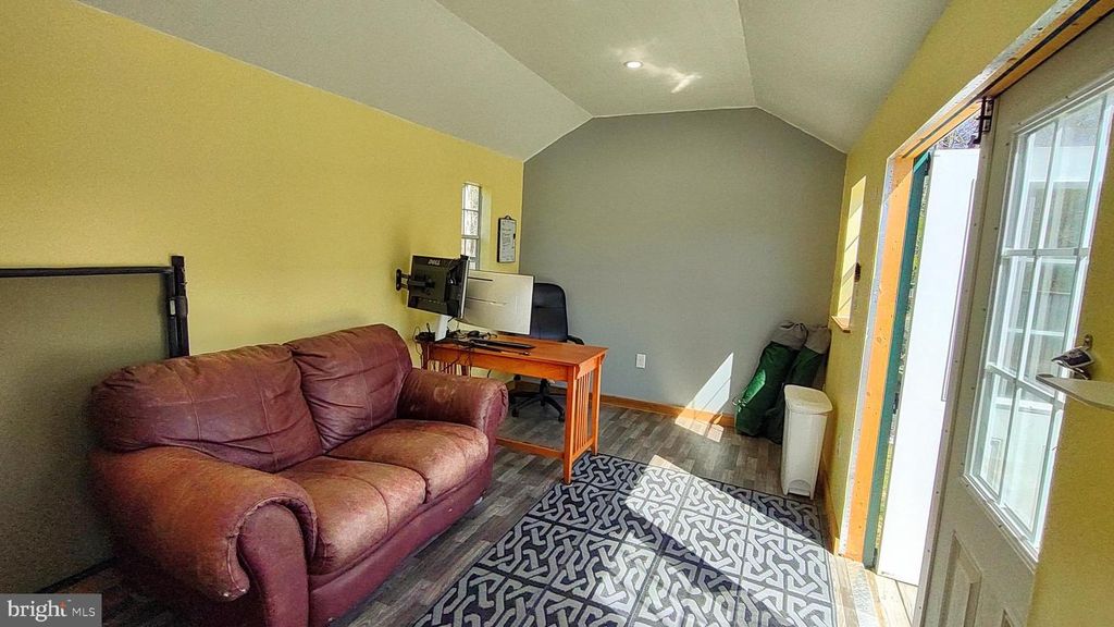 Image 32 of property listing at 43430 BROWNS LN, Leonardtown, MD 20650