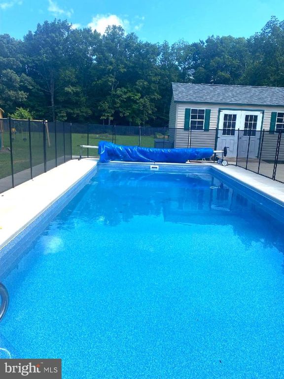 Image 47 of property listing at 43430 BROWNS LN, Leonardtown, MD 20650