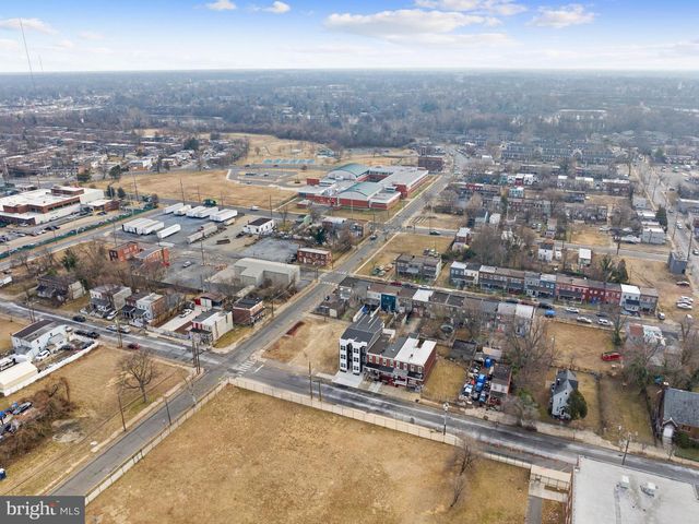 850 WOODLAND AVE, Camden, NJ 08104