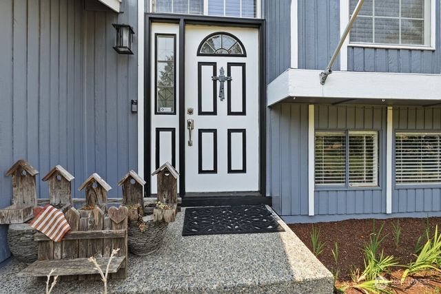 33205 30th Avenue SW, Federal Way, WA 98023