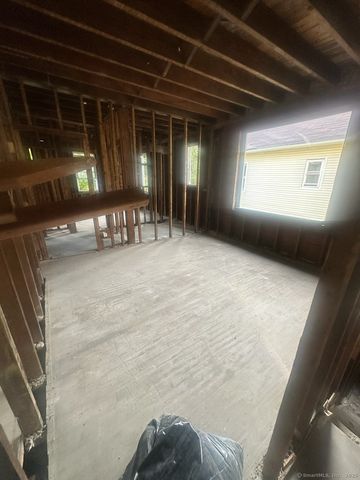 59 Mansfield Street, Hartford, CT 06112