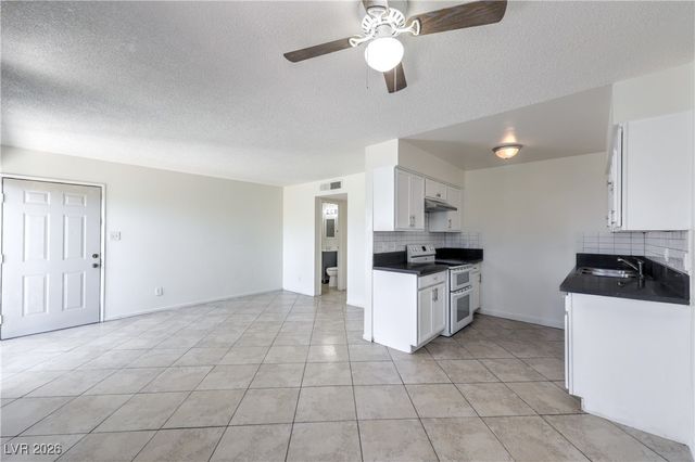 1444 Silver Mesa Circle, Las Vegas, NV 89169