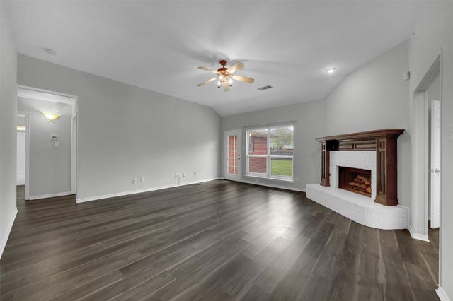 1021 Mark Twain Drive, Allen, TX 75002