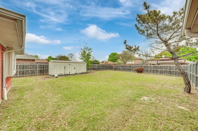 1021 Mark Twain Drive, Allen, TX 75002