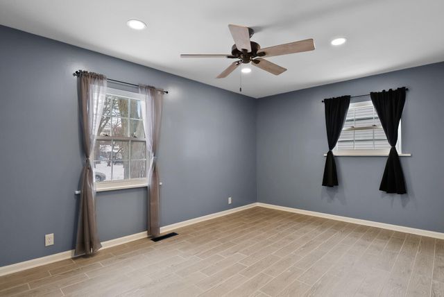 7040 Elaine Avenue, Portage, IN 46368