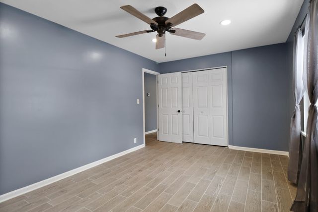 7040 Elaine Avenue, Portage, IN 46368