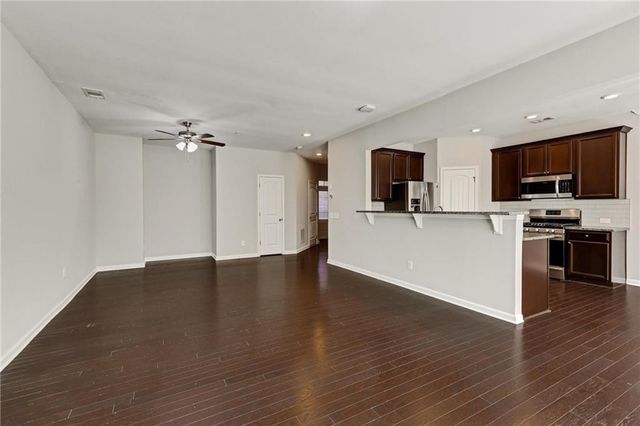 1237 Foxcroft Lane E, Cumming, GA 30041