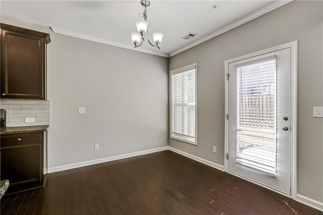 1237 Foxcroft Lane E, Cumming, GA 30041