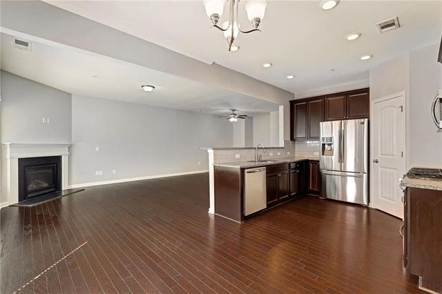 1237 Foxcroft Lane E, Cumming, GA 30041