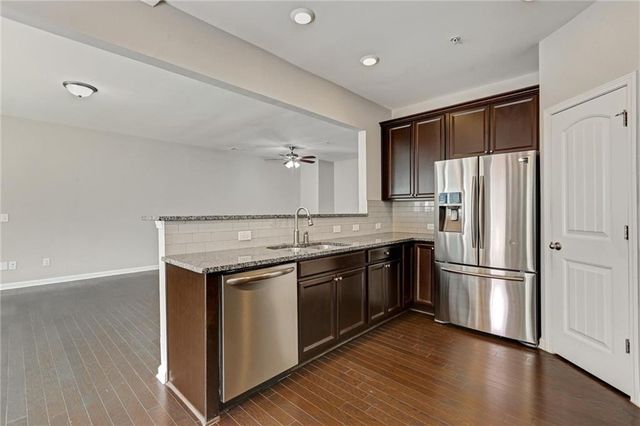 1237 Foxcroft Lane E, Cumming, GA 30041