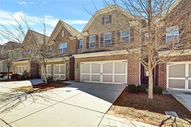 1237 Foxcroft Lane E, Cumming, GA 30041
