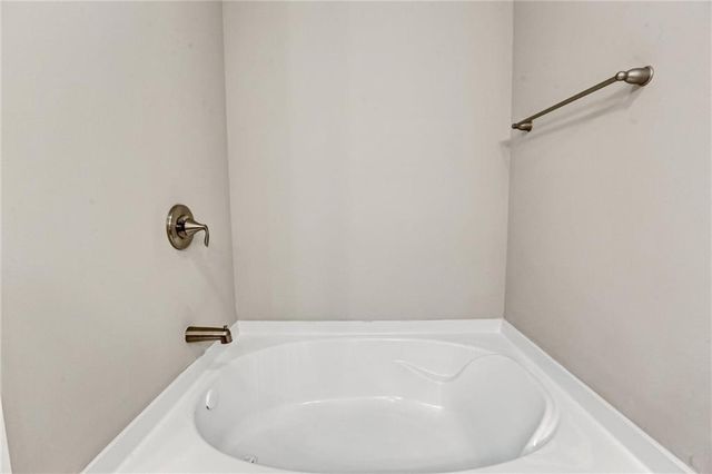 1237 Foxcroft Lane E, Cumming, GA 30041