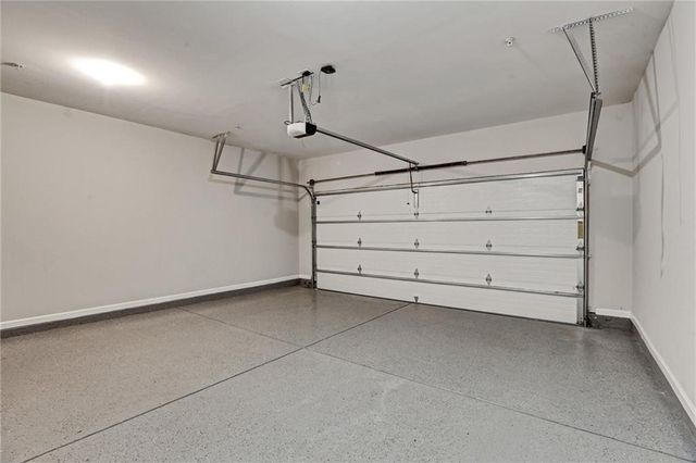 1237 Foxcroft Lane E, Cumming, GA 30041