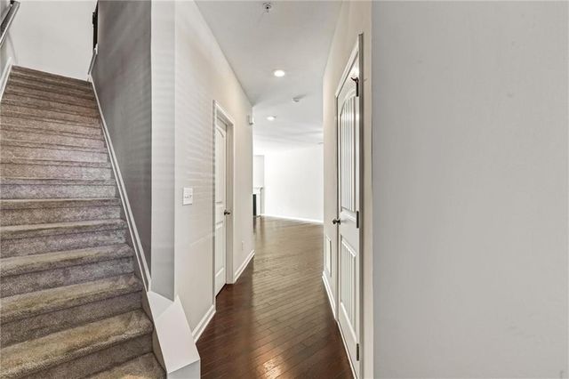 1237 Foxcroft Lane E, Cumming, GA 30041