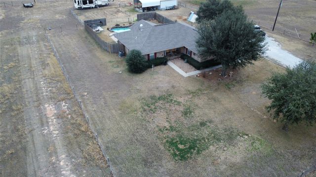 349 Horseshoe Drive, Springtown, TX 76082