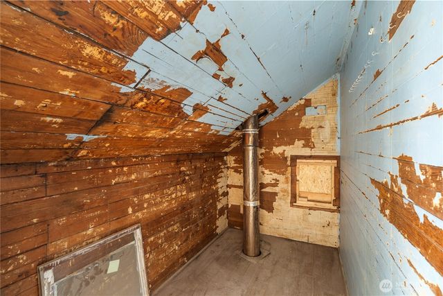 515 W 1st Street, Aberdeen, WA 98520